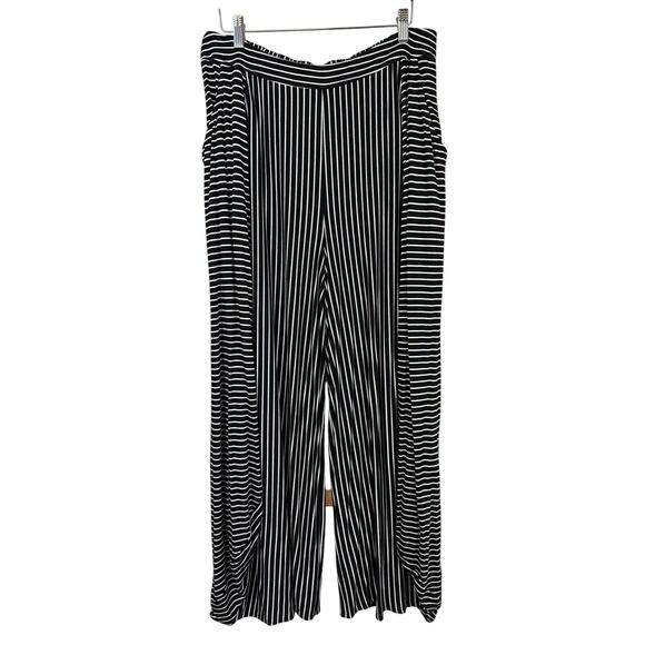 Comfy U.S.A. Pants - NWT Comfy USA Black White Striped Wide Leg Lounge Pants Size 1X Made in USA
